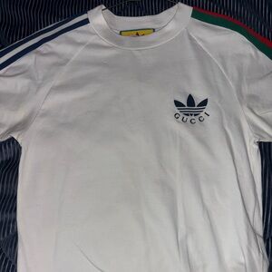 Boys white gucci shirt